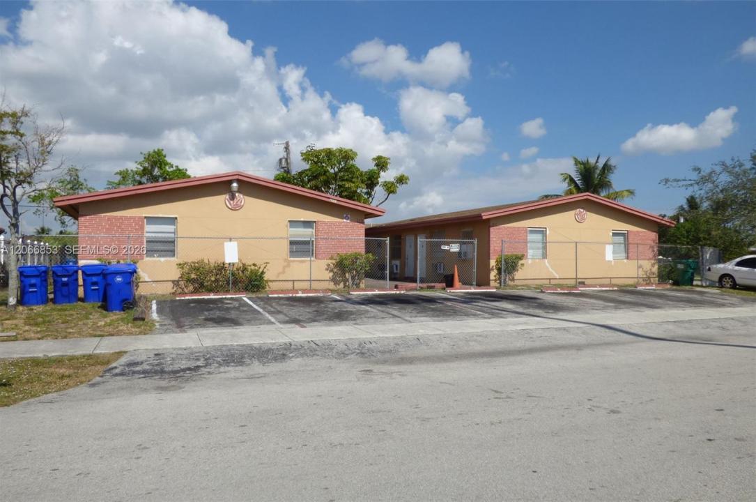 2451 NW 13th Ct 5, Fort Lauderdale, Floride 33311, États-Unis
