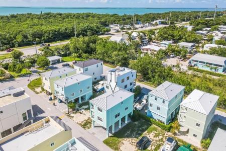 94825 Overseas, Key Largo, Florida 33037, USA