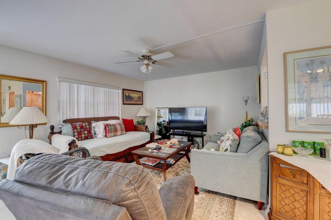 450 Brittany Drive, Delray Beach, Florida 33446, Stati Uniti