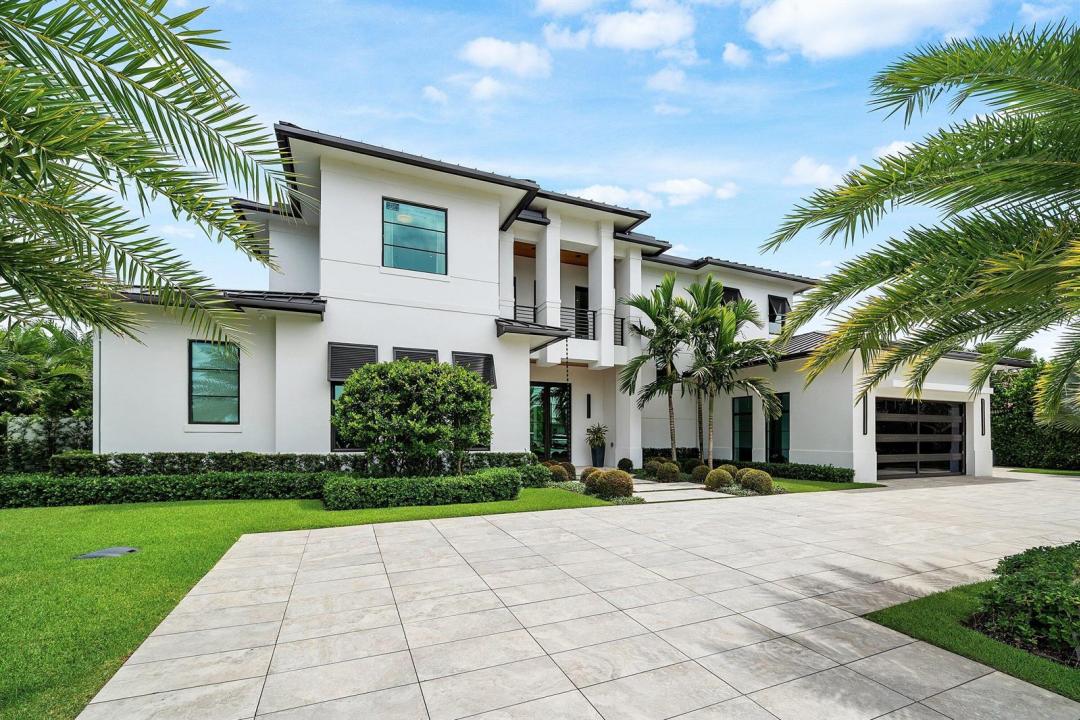 830 Lake Shore Drive, Delray Beach, Florida 33444, USA