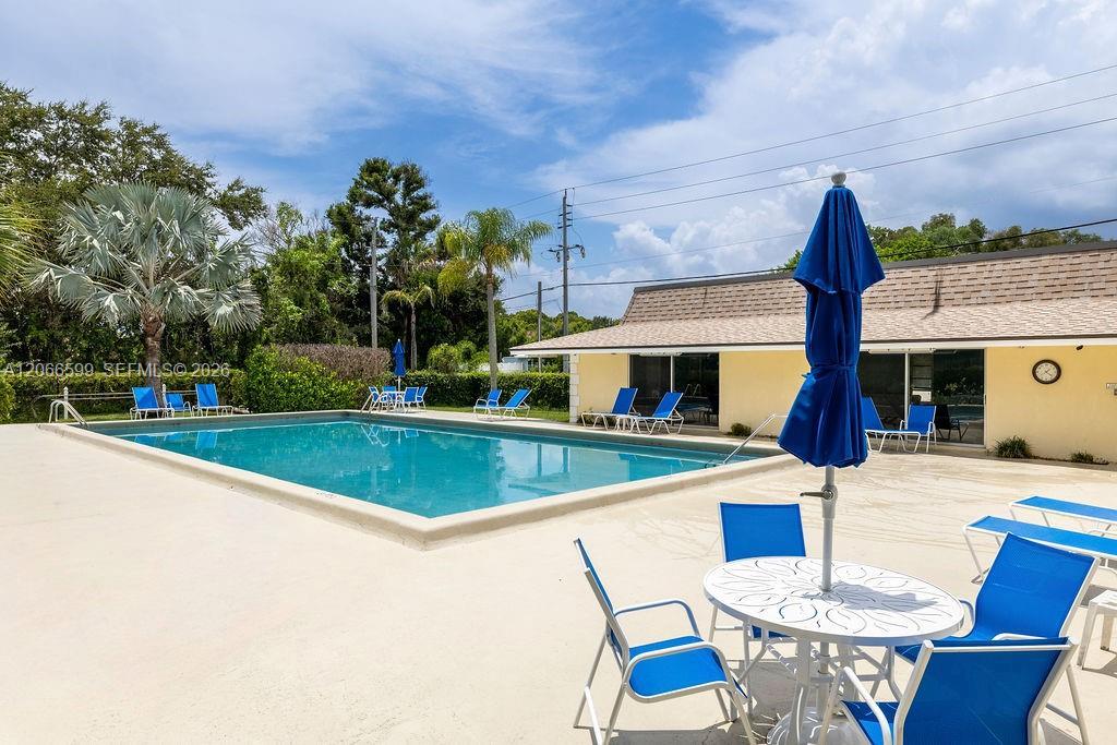 1166 6th Ave B3, Vero Beach, Florida 32960, USA
