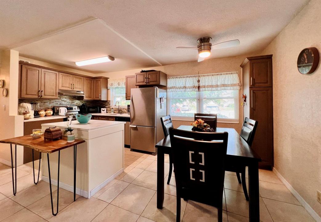 131 Andover F, West Palm Beach, Floride 33417, États-Unis