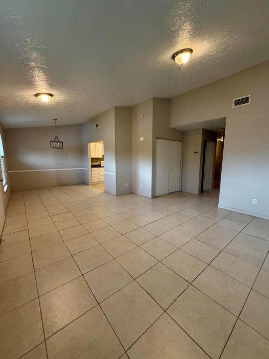 5205 SE Primrose Way, Stuart, Florida 34997, USA