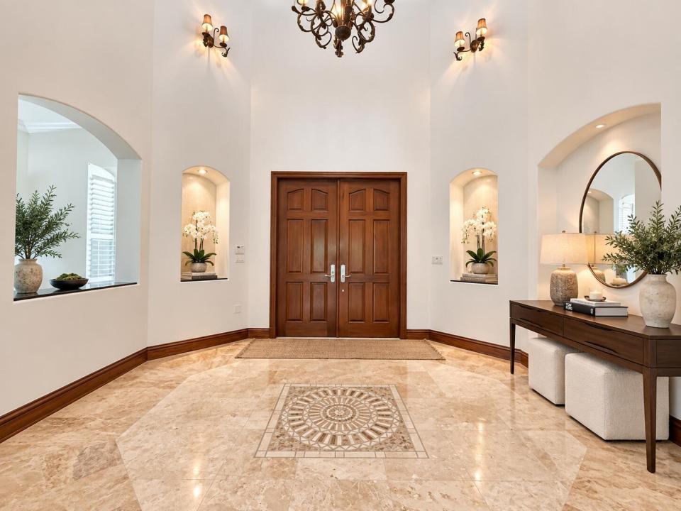 4051 E Ridgeview Drive, Davie, Florida 33330, Stati Uniti
