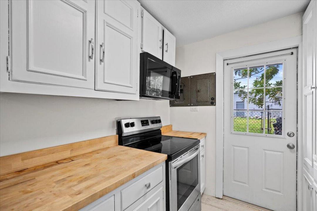 1226 Easter Avenue, Fort Pierce, Floride 34950, États-Unis