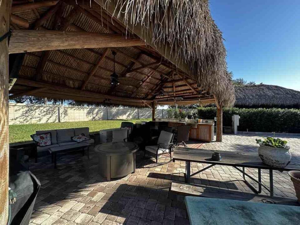 155 NW HAZARD Way, Port St. Lucie, Floride 34986, États-Unis