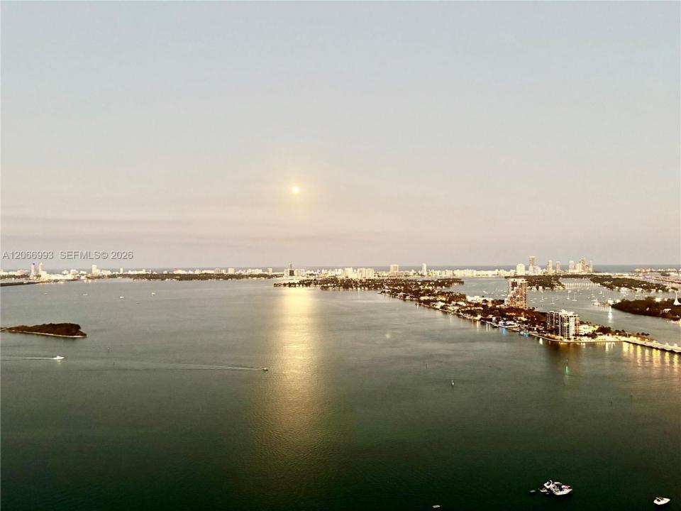 1800 N Bayshore Dr 4209, Miami, 플로리다 33132, 미국