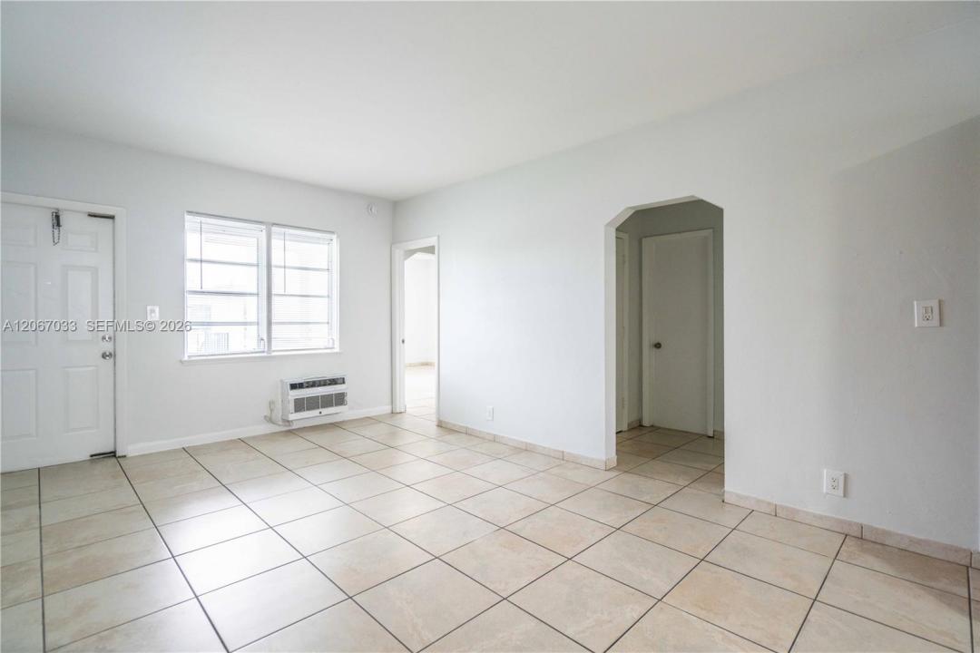 1208 71st St 8, Miami Beach, Floride 33141, États-Unis