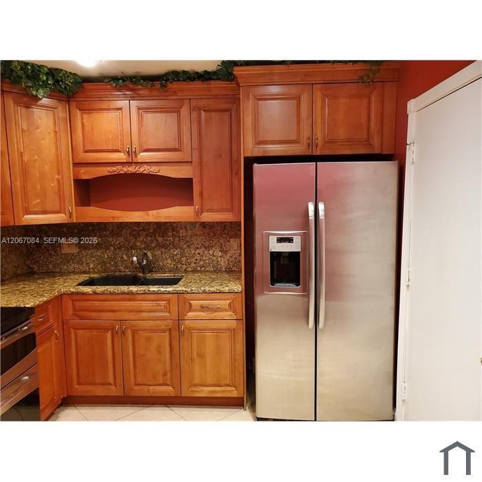 2061 NW 47th Ter 209, Lauderhill, Florida 33313, USA