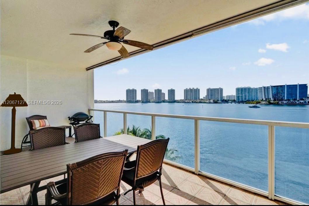 18100 N Bay Rd 508, Sunny Isles Beach, Florida 33160, USA