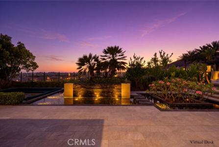 Dry Creek, Irvine, California 92602, Stati Uniti