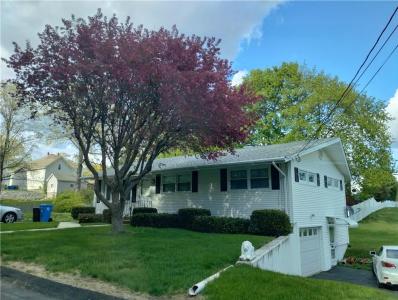 15 Spruce Street, Lincoln, Rhode Island 02838, USA
