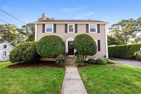 698 High Street, Cumberland, Rhode Island 02864, Estados Unidos