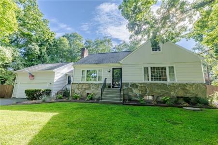 74 Follett Street, North Smithfield, Rhode Island 02896, USA