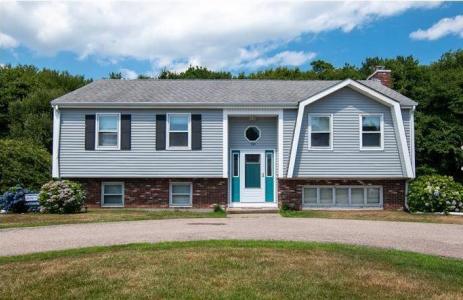 101 Sakonnet Boulevard, Narragansett, Rhode Island 02882, USA