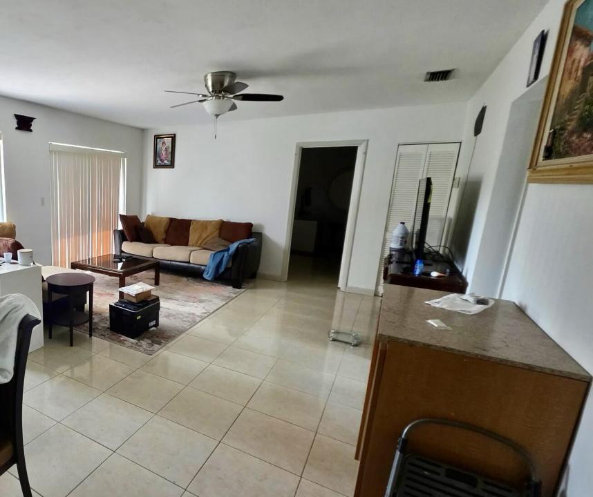 2245 FILLMORE Street 7, Hollywood, Floride 33020, États-Unis