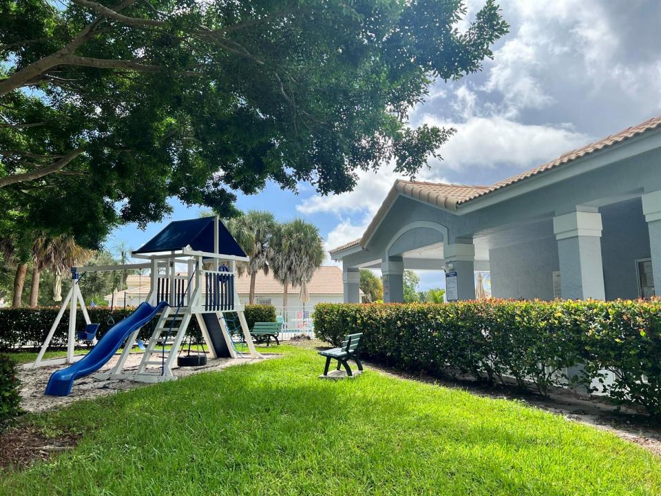 1165 Sea Grape Circle, Delray Beach, Florida 33445, USA