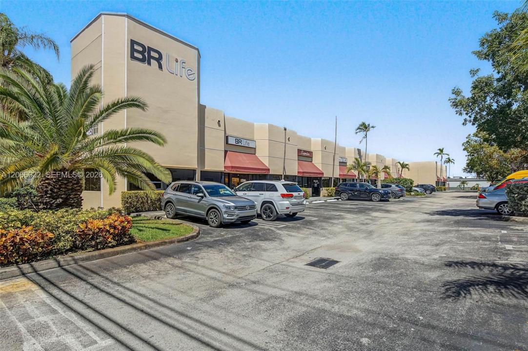 4851 NW 79th Ave, Doral, Florida 33166, Stati Uniti