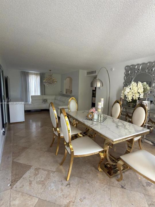 2160 SW 16th Ave 320, Miami, Florida 33145, Amerika Birleşik Devletleri