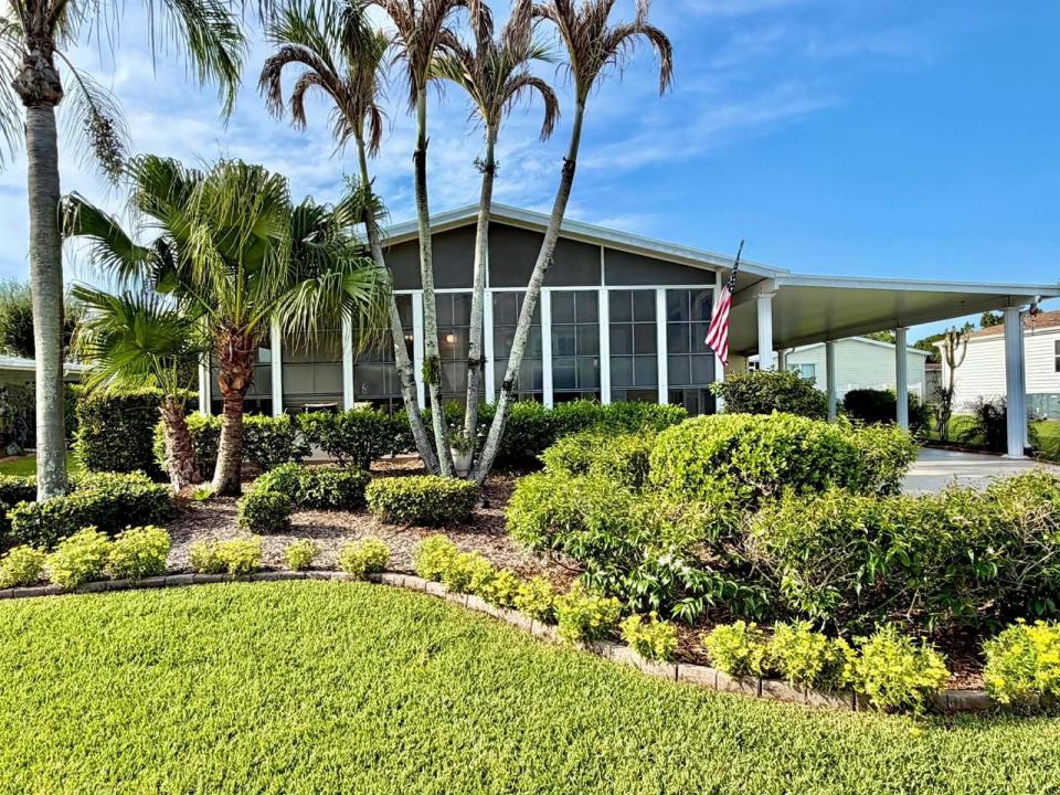 3060 Five Iron Drive, Florida 34952, USA