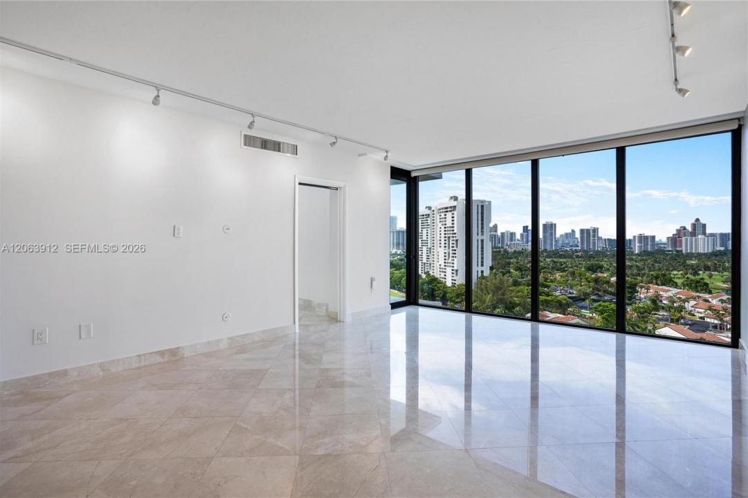 3375 N Country Club Dr 1605, Aventura, Florida 33180, Estados Unidos