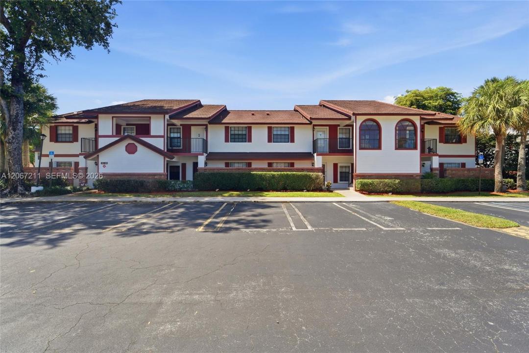 2496 NW 89th Dr 2496, Coral Springs, Floride 33065, États-Unis