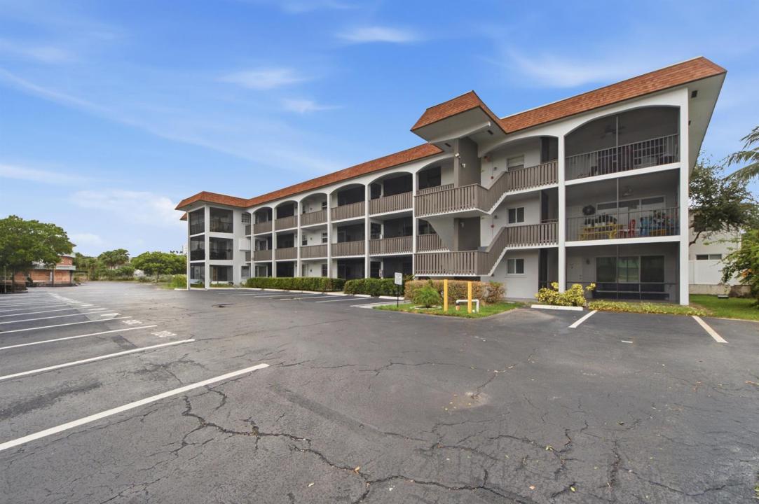 651 PINE Drive 309, Pompano Beach, Florida 33060, Stati Uniti