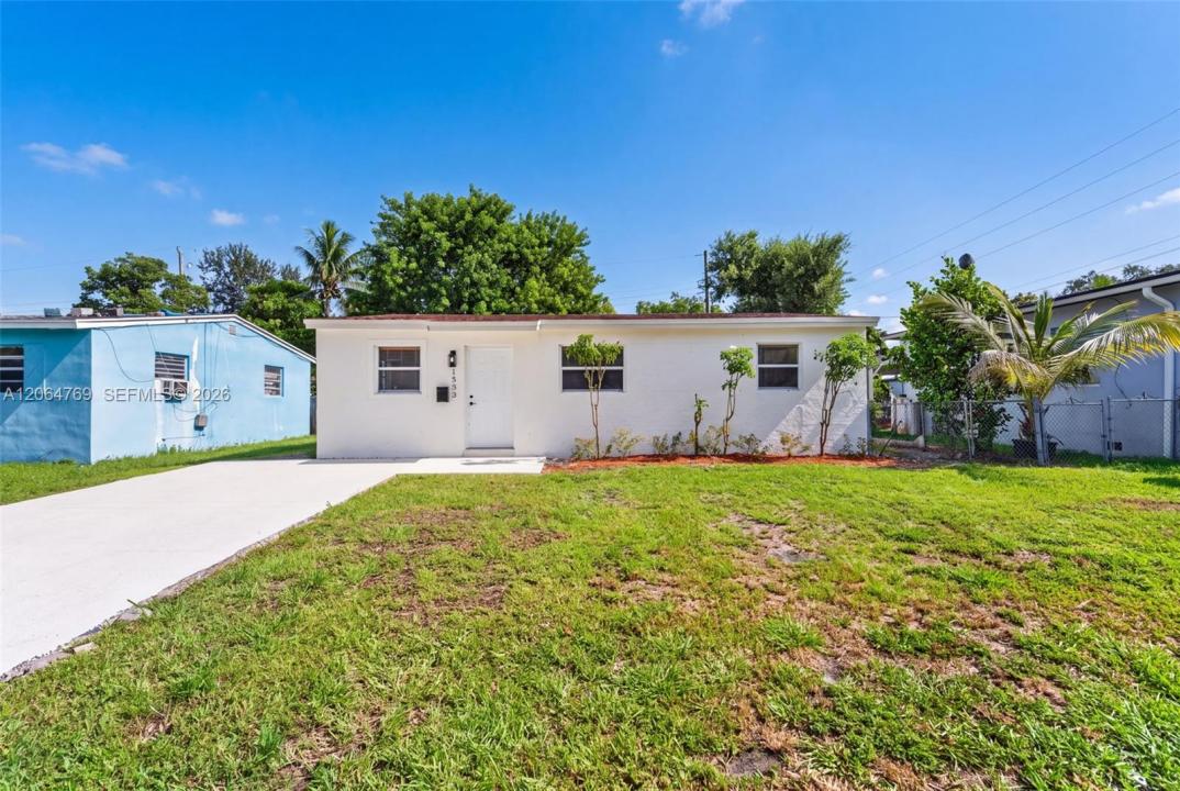 1583 NE 152nd St, North Miami Beach, Floride 33162, États-Unis