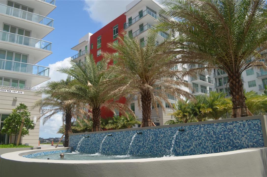 7825 NW 107th Ave 601, Doral, Florida 33178, USA