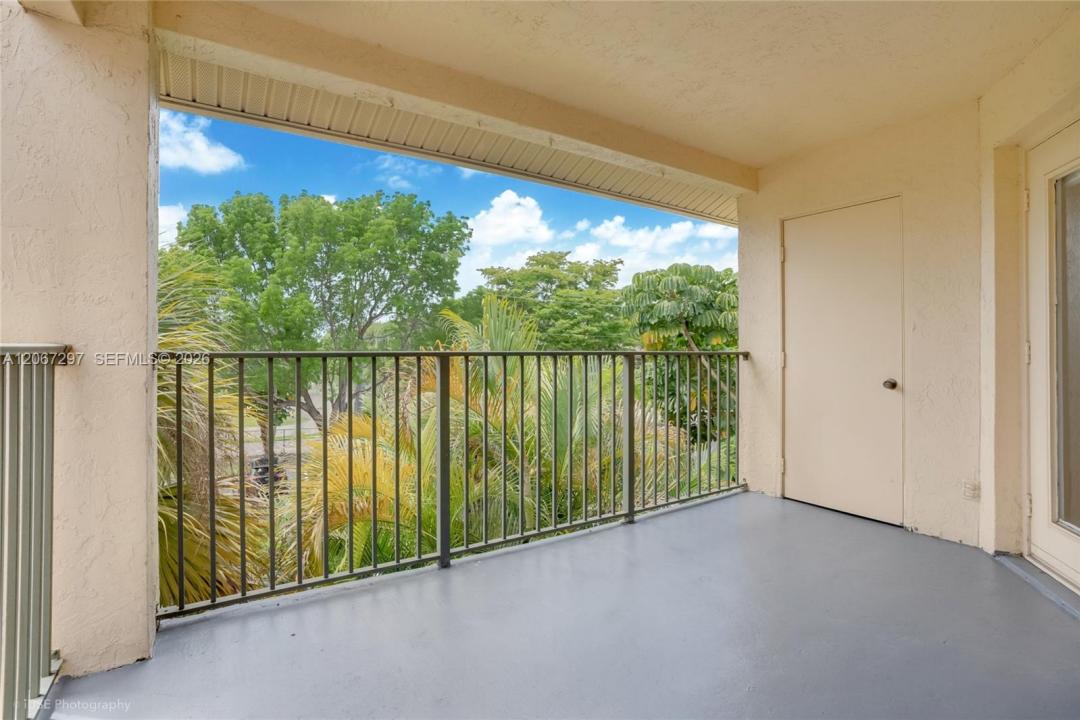 9999 Summerbreeze Dr 409, Sunrise, Florida 33322, Stati Uniti