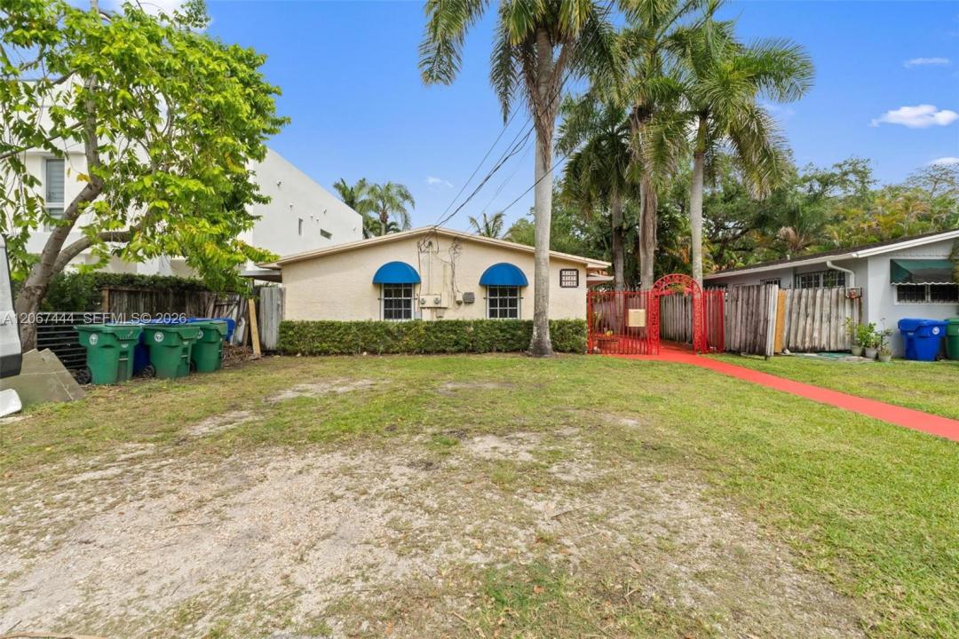 3147 Mcdonald St 2, Miami, Flórida 33133, Estados Unidos