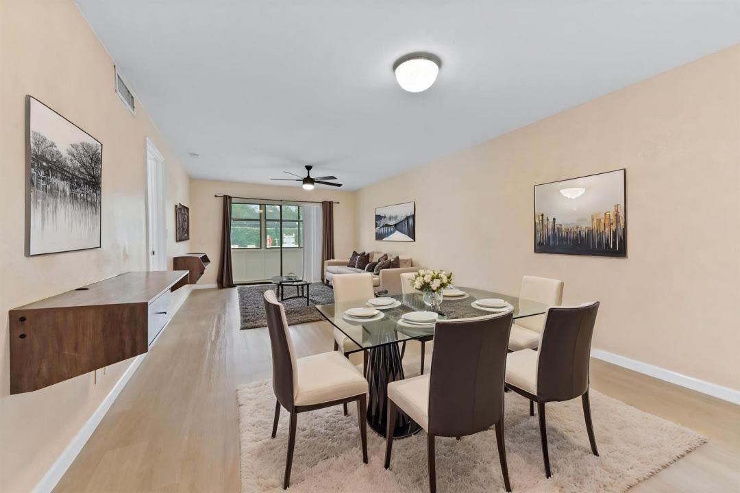 126 Sparrow Drive 22A, Royal Palm Beach, Floride 33411, États-Unis
