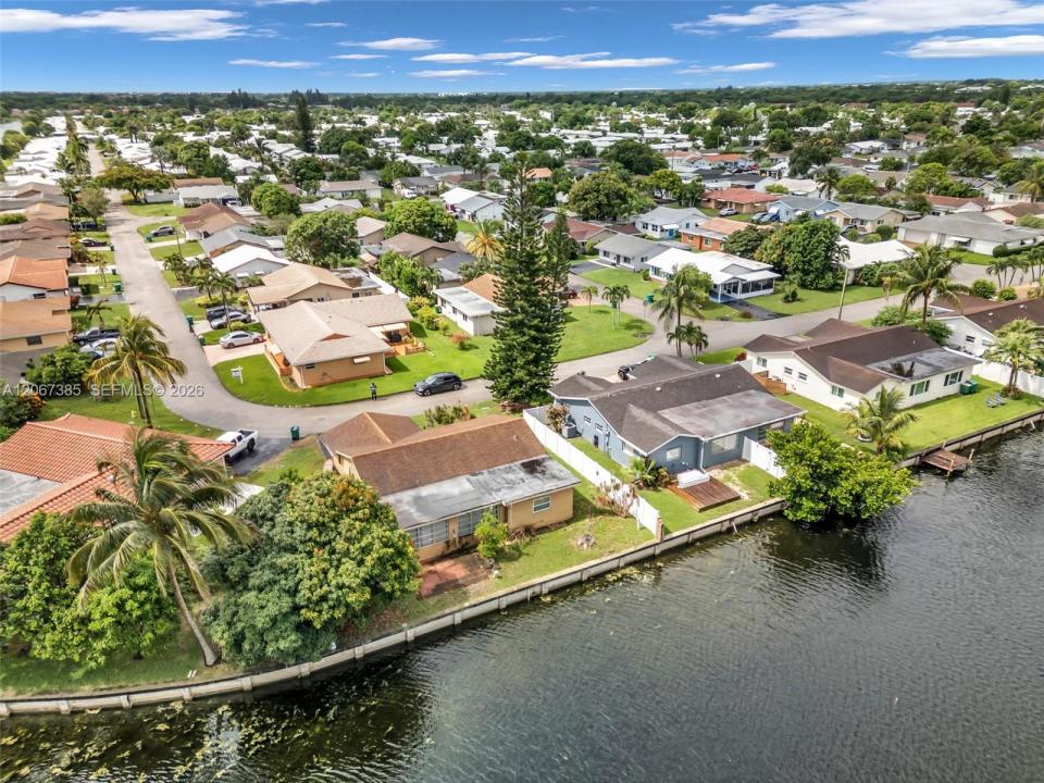 6605 NW 77th St, Tamarac, Floride 33321, États-Unis