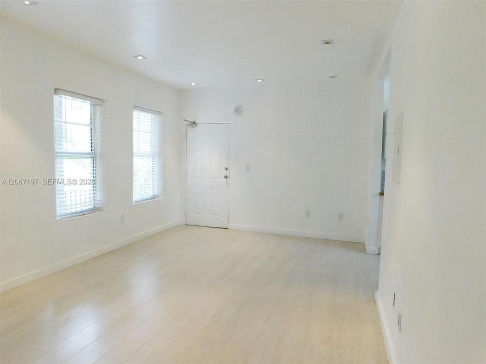 4812 Pine Tree Dr 206, Miami Beach, Florida 33140, Stati Uniti