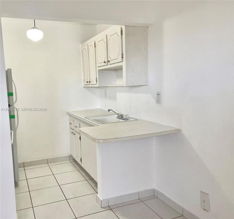 2145 Pierce St 421, Hollywood, Florida 33020, Stati Uniti