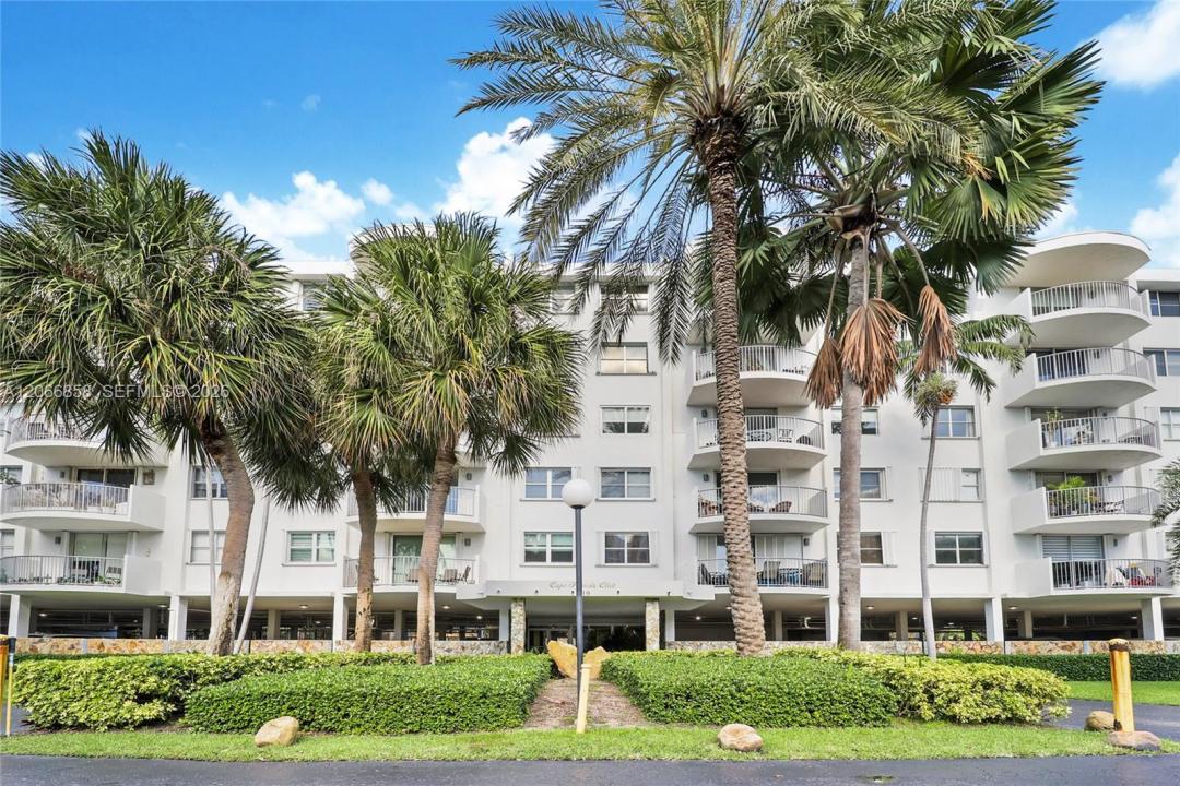 210 Sea View Dr 409, Key Biscayne, פלורידה 33149, ארצות הברית של אמריקה