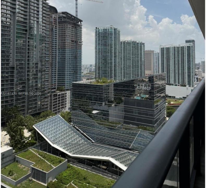 801 S Miami Ave 2410, Miami, Florida 33130, Stati Uniti