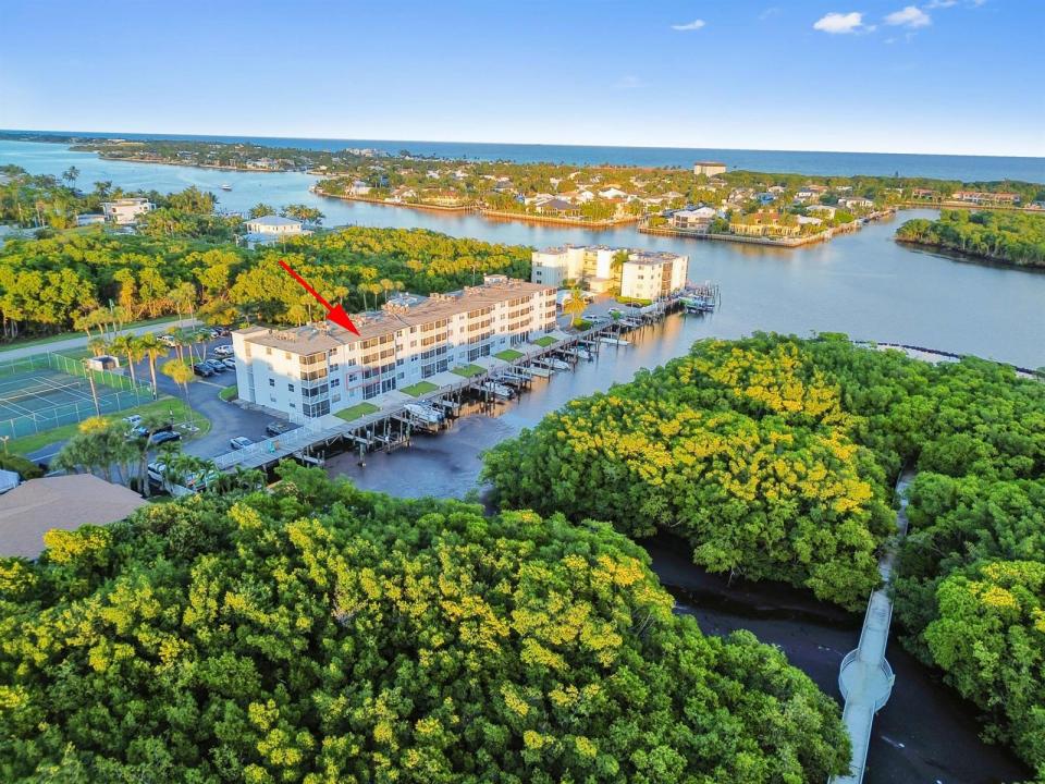 689 NE 6th Court 2090, Boynton Beach, Floride 33435, États-Unis