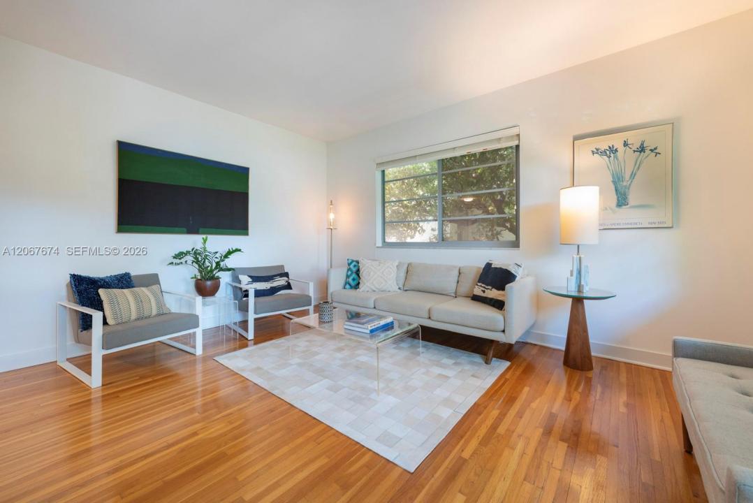 945 10th St 3, Miami Beach, Florida 33139, Stati Uniti