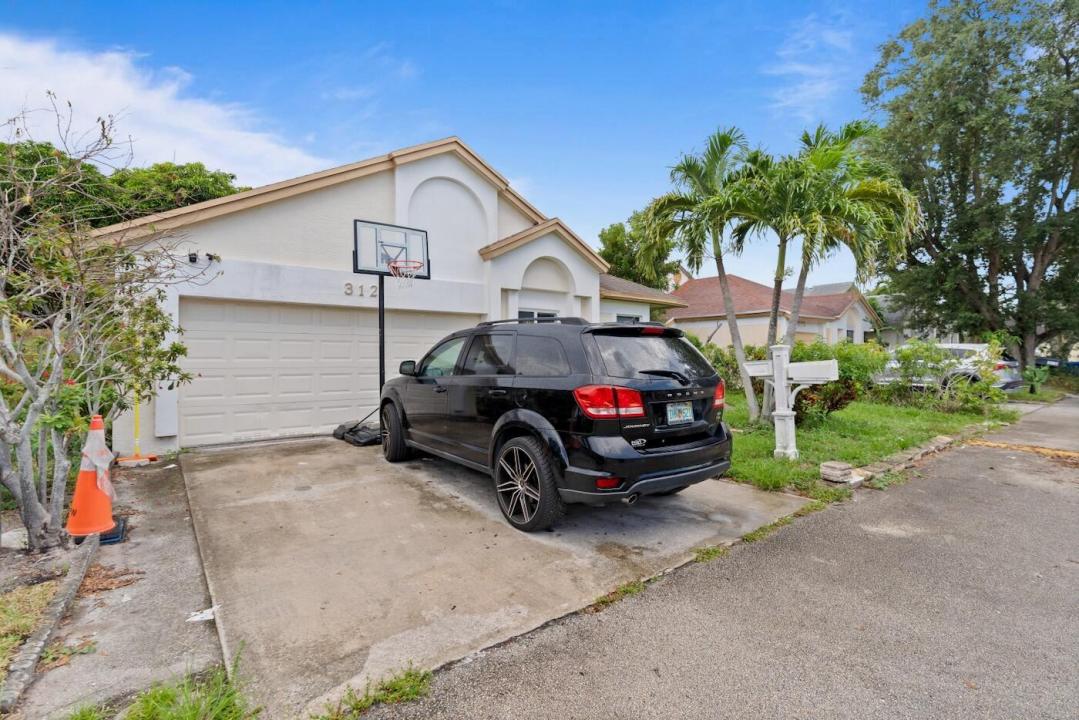 312 BISHOP Road, North Lauderdale, Floride 33068, États-Unis