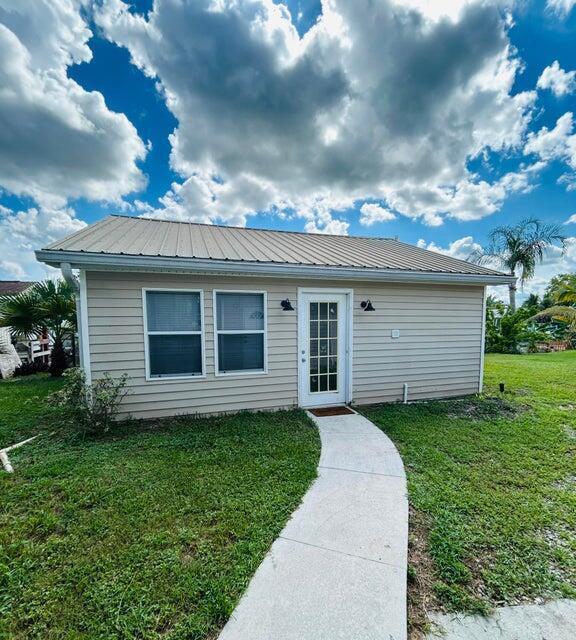 1134 6TH Street Unit 1, Okeechobee, Flórida 34974, Estados Unidos