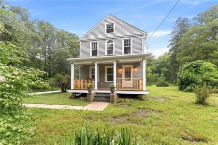 1552 Kingstown Road, South Kingstown, Rhode Island 02879, USA