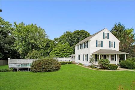 392 Bradford Road, Westerly, Rhode Island 02808, USA