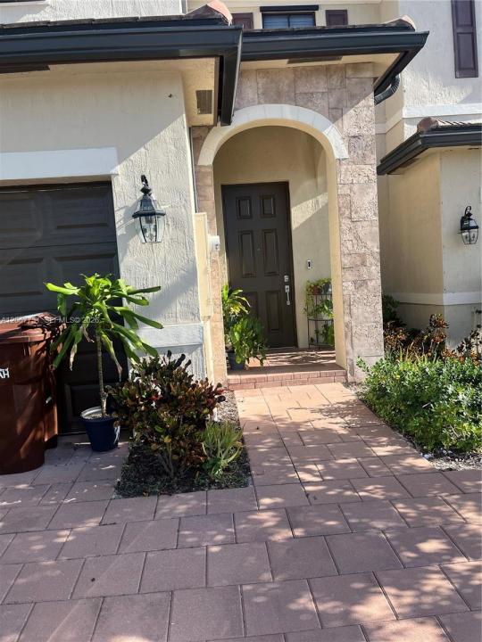 3382 W 112th St, Hialeah, Florida 33018, Stati Uniti