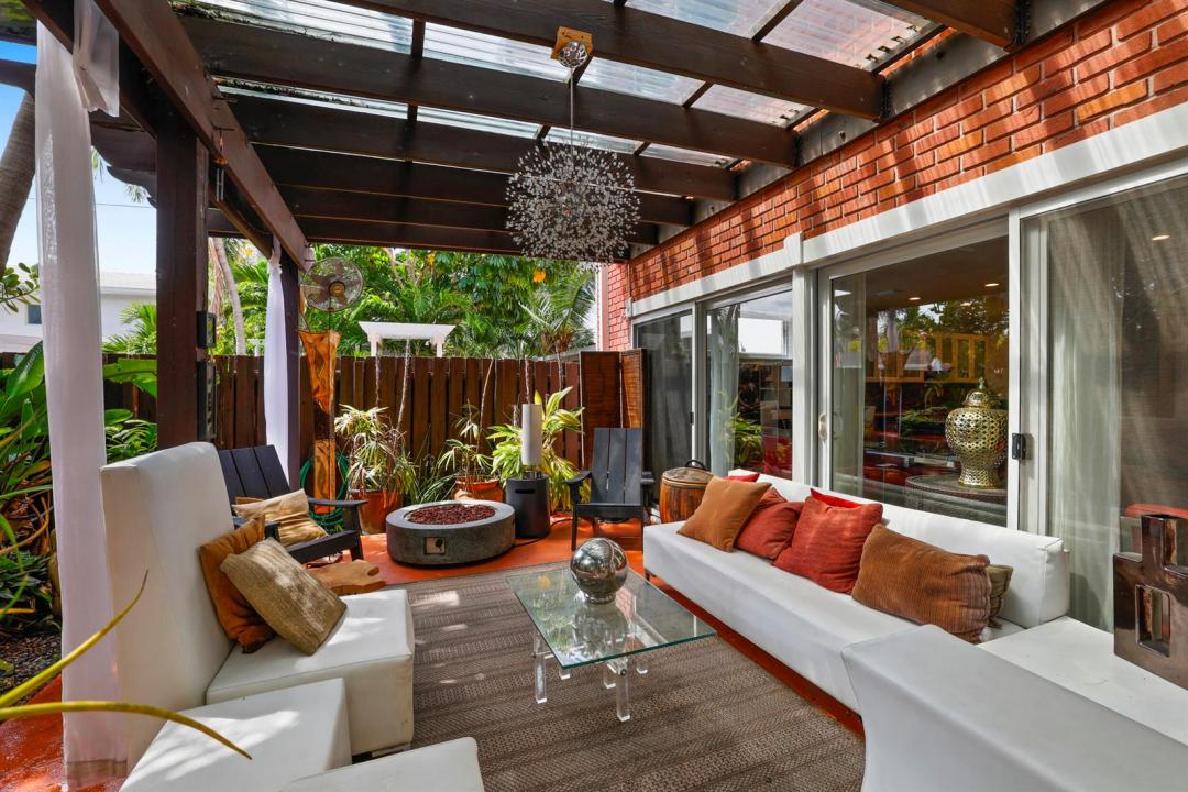 7 Middlesex Drive, Wilton Manors, Florida 33305, USA