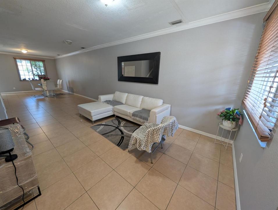238 SE 2ND Avenue, Hallandale Beach, Floride 33009, États-Unis