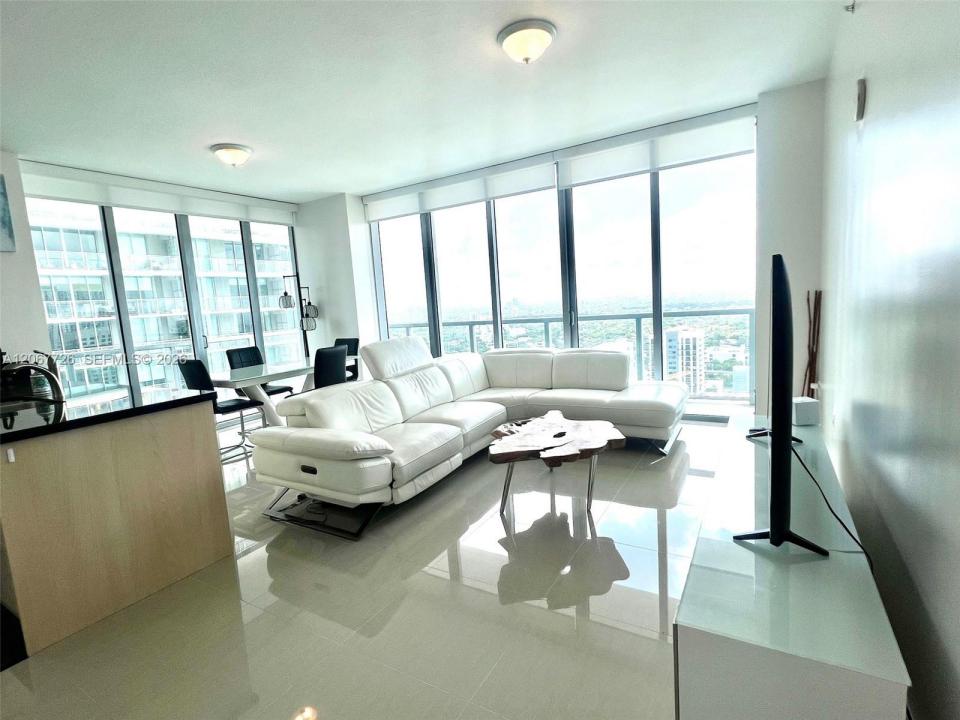 1111 SW 1st Ave 3214, Miami, Floride 33130, États-Unis