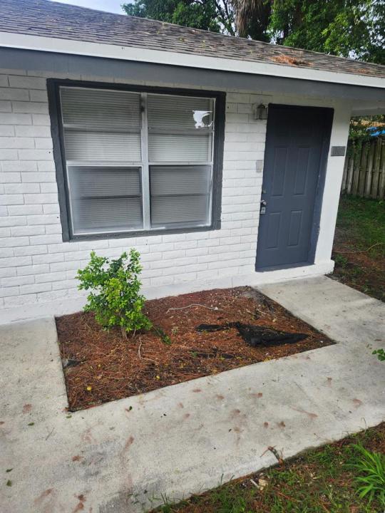 1669 W 27th Street B, Riviera Beach, Florida 33404, Stati Uniti