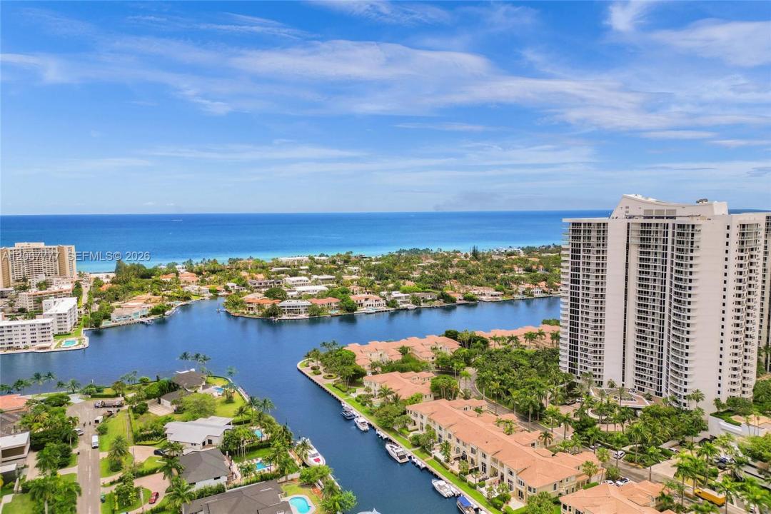 21200 Point Place 403, Aventura, Flórida 33180, Estados Unidos
