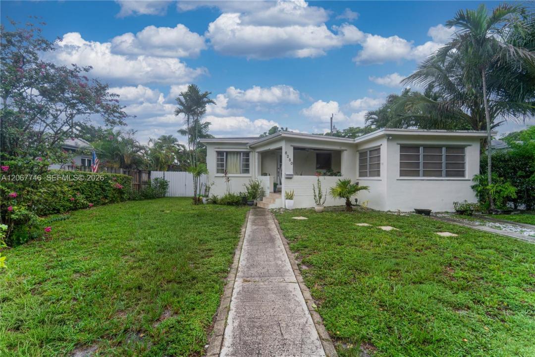 6250 NW 41st St, Virginia Gardens, Floride 33166, États-Unis